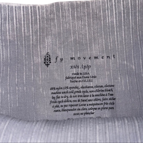 NEW Free People Movement Good Karma Top & Leggings - Picture 7 of 9